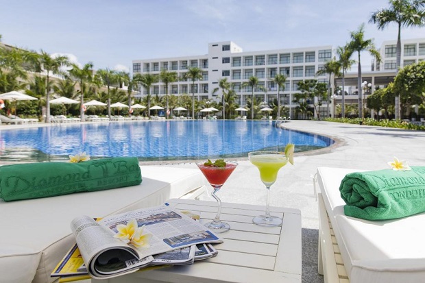 Khách sạn Nha Trang 5 sao có hồ bơi đẹp