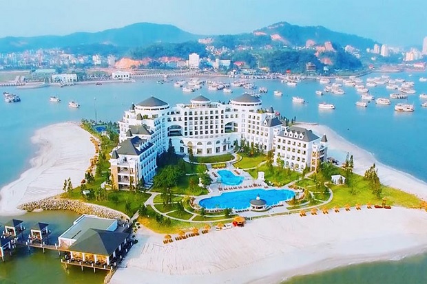 Khách sạn Quảng Ninh gần biển